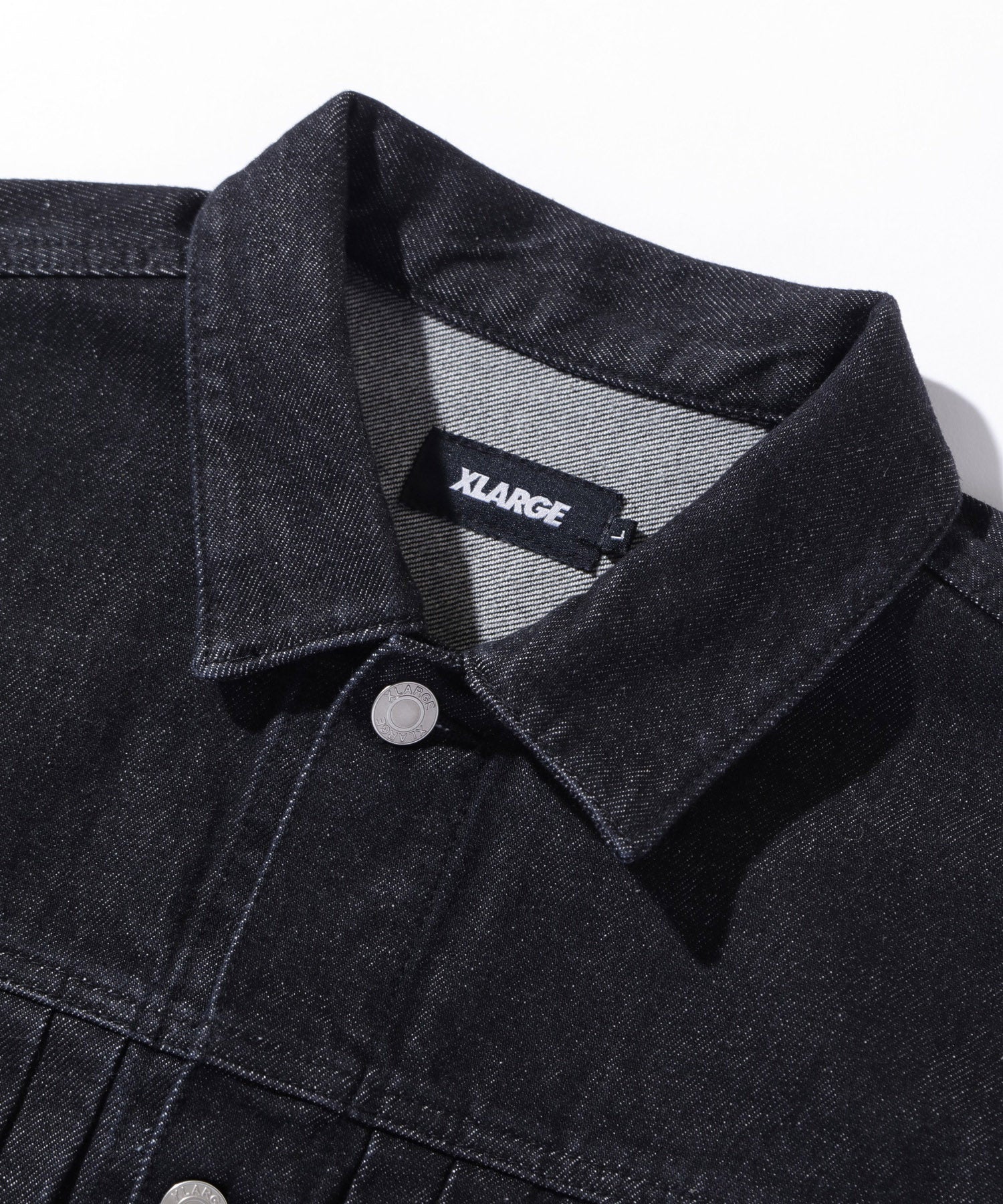เสื้อแจ็คเก็ตผ้าเดนิม XLARGE รุ่น STAR LOGO DENIM JACKET