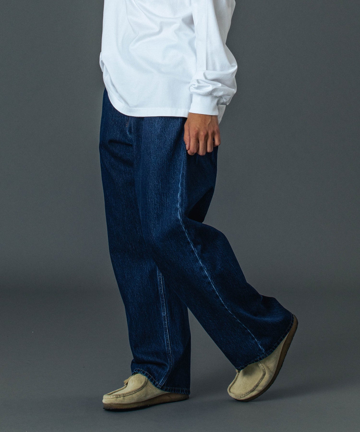 กางเกงยีนส์ผ้าเดนิม XLARGE รุ่น RAGE LOGO DENIM PANTS