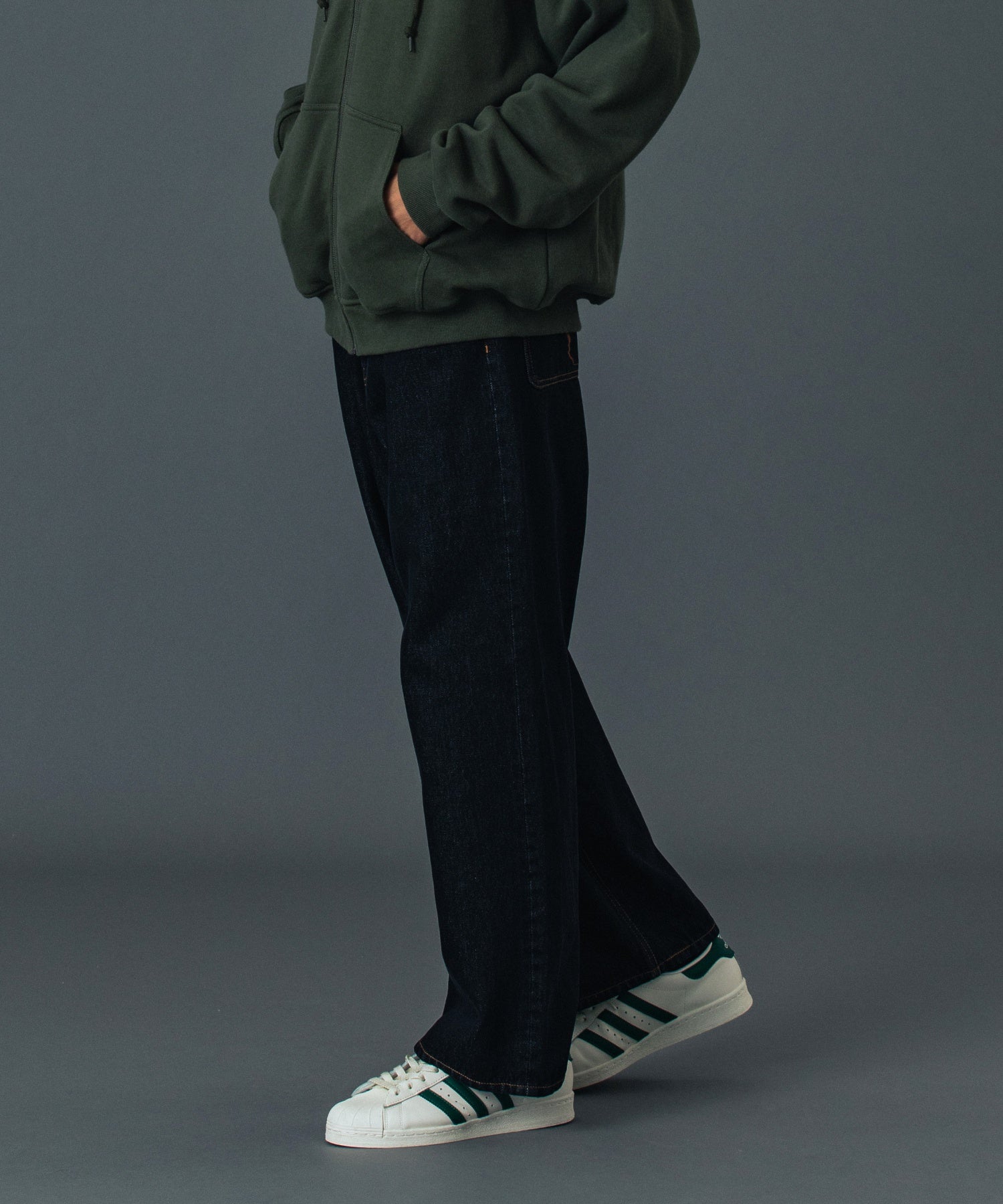 กางเกงยีนส์ผ้าเดนิม XLARGE รุ่น RAGE LOGO DENIM PANTS