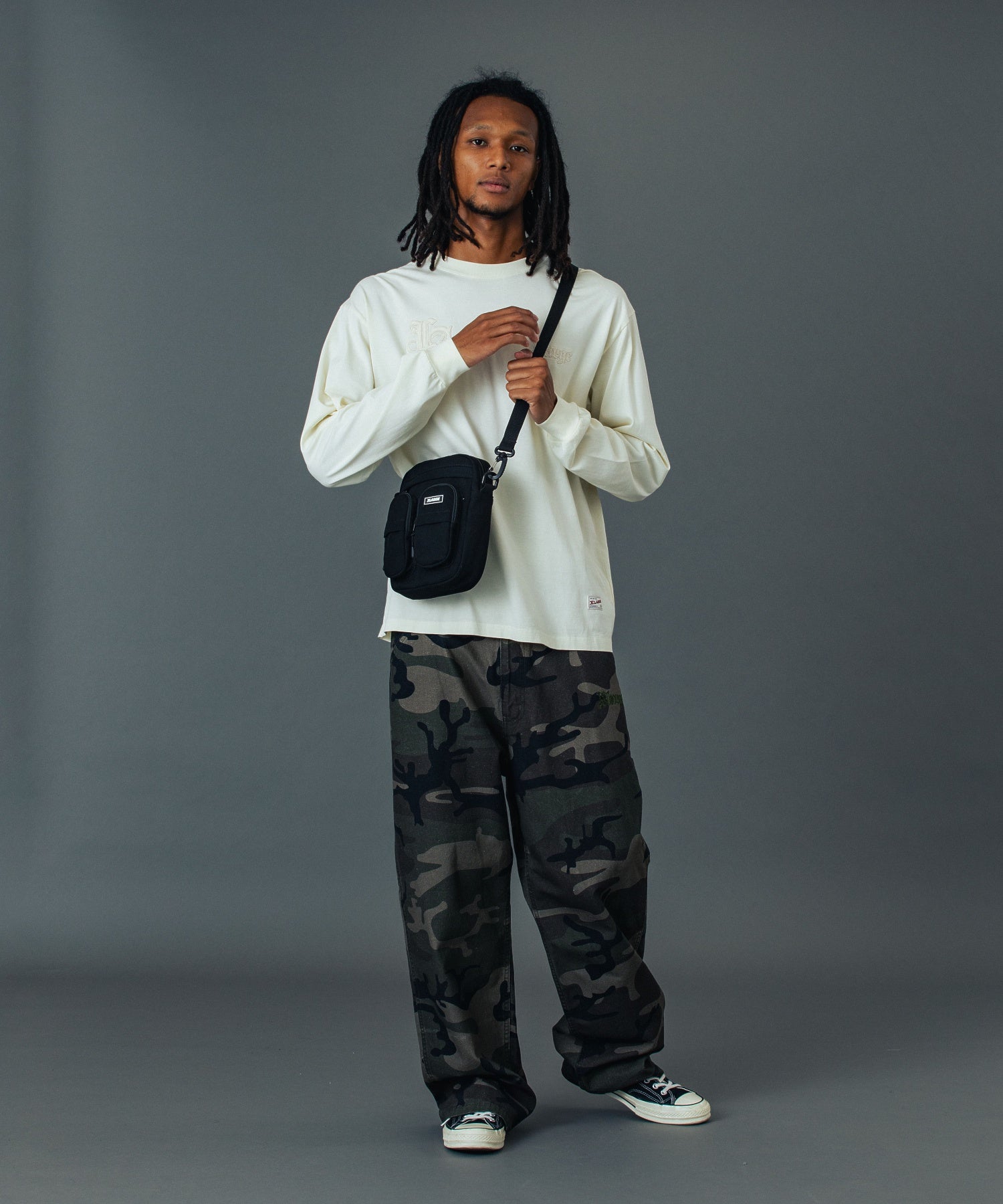 กระเป๋าสะพายไหล่ XLARGE รุ่น CANVAS TACTICAL SHOULDER BAG