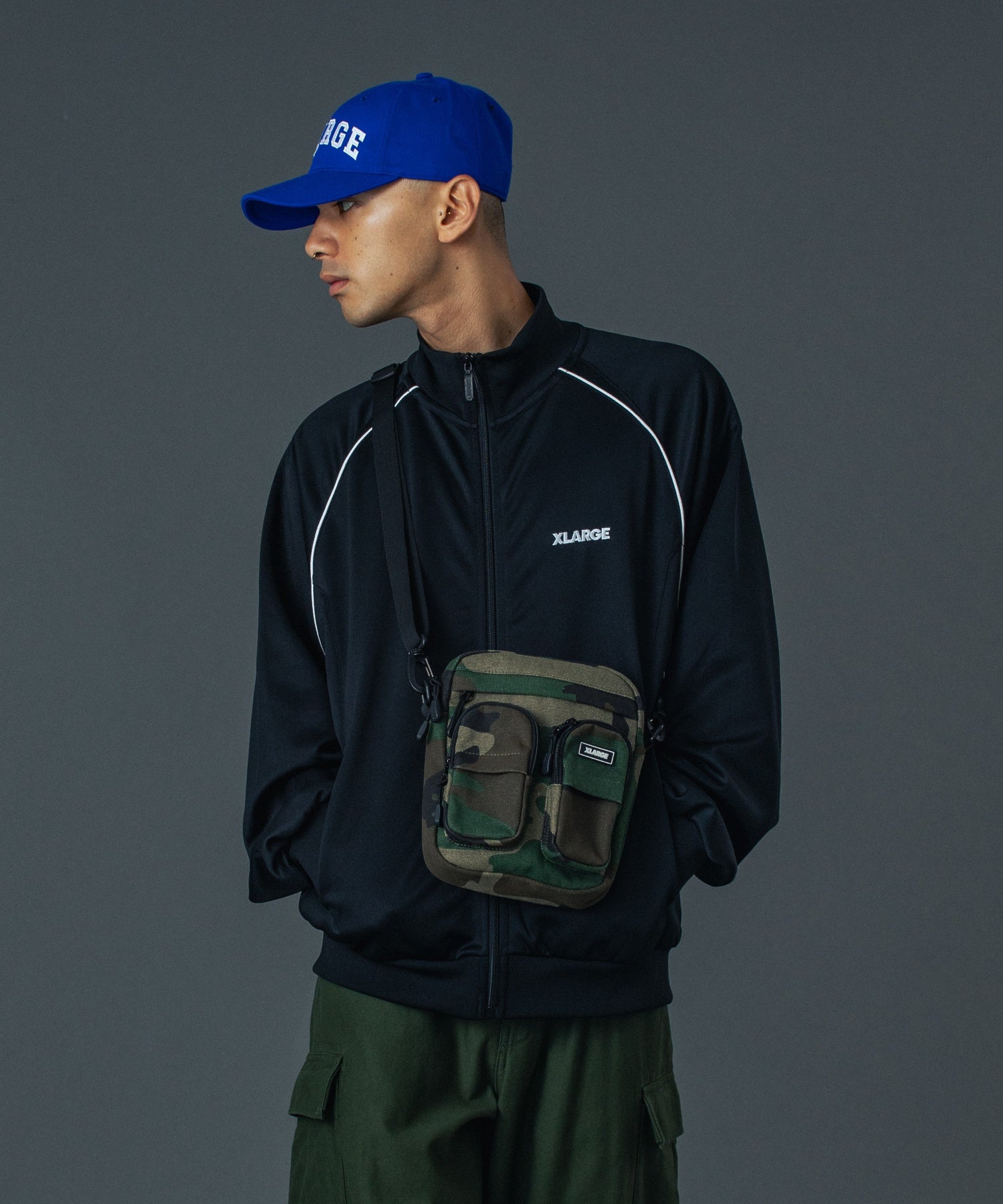 กระเป๋าสะพายไหล่ XLARGE รุ่น CANVAS TACTICAL SHOULDER BAG