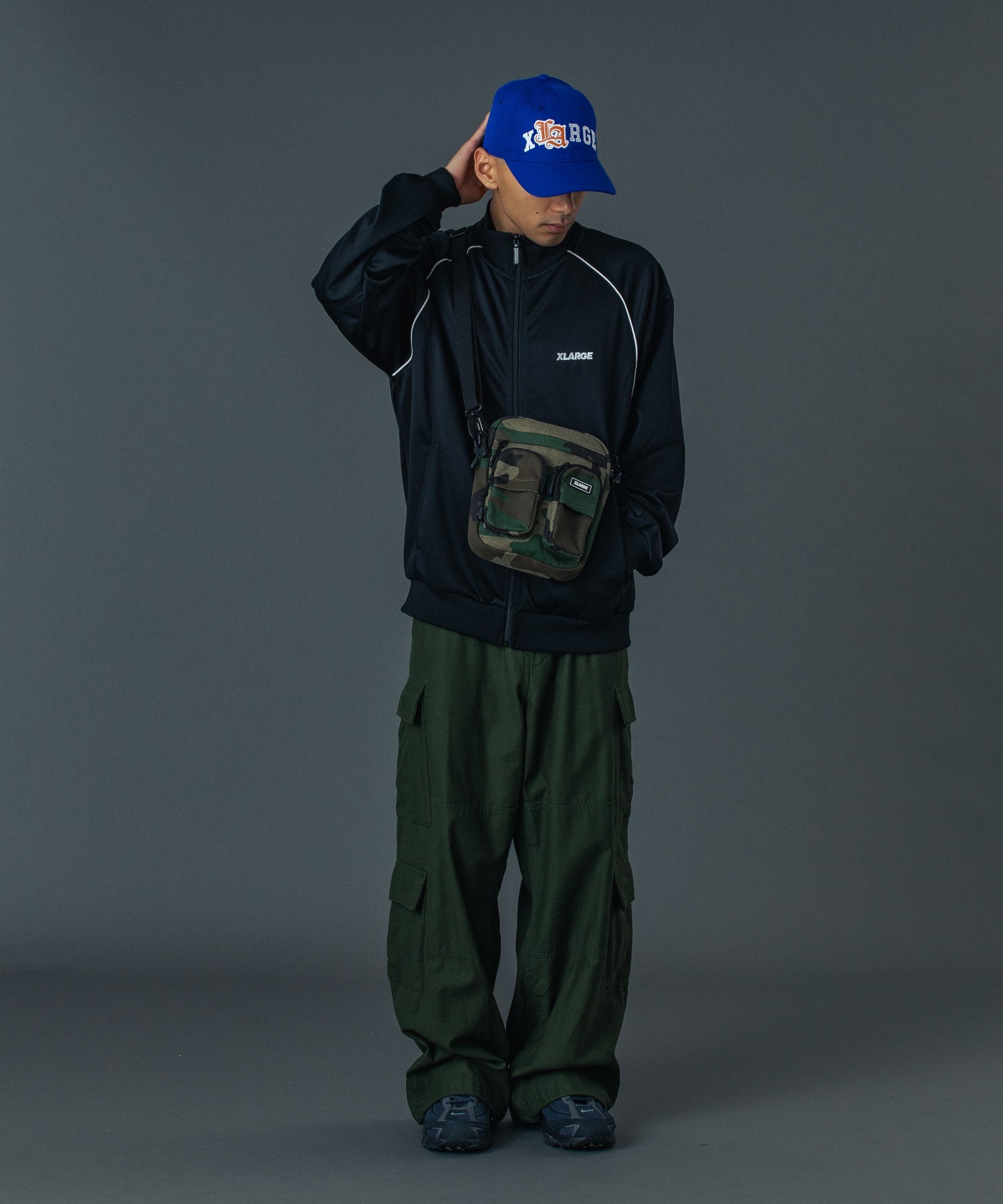 กระเป๋าสะพายไหล่ XLARGE รุ่น CANVAS TACTICAL SHOULDER BAG