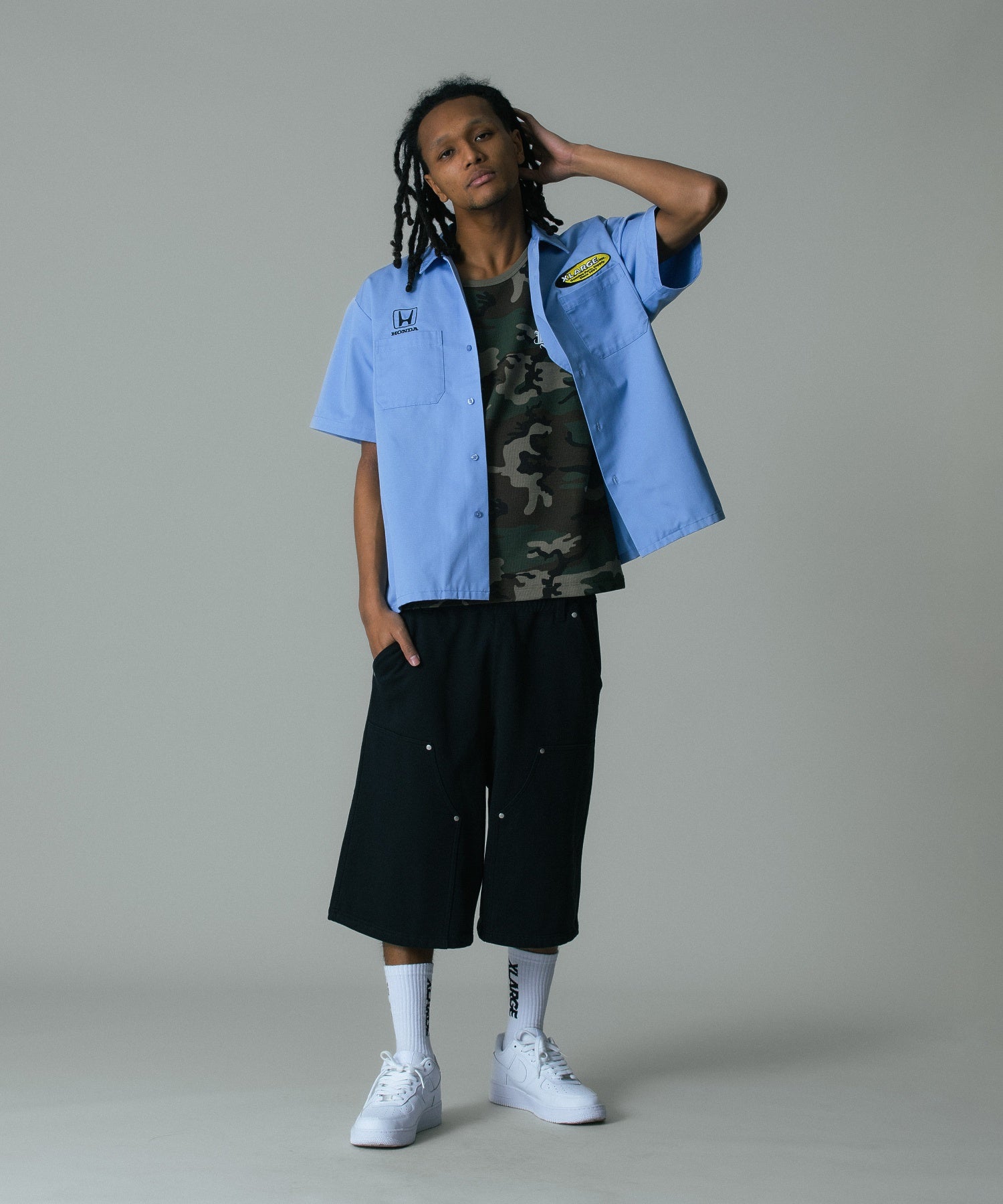 เสื้อเชิ้ตแขนสั้น XLARGE x Honda SHOWOFF S/S WORK SHIRT