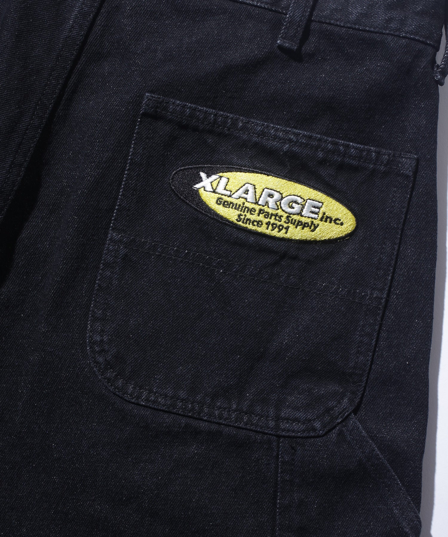 กางเกงยีนส์ขาสั้น XLARGE x Honda PARTS SUPPLIERS DENIM SHORT PANTS