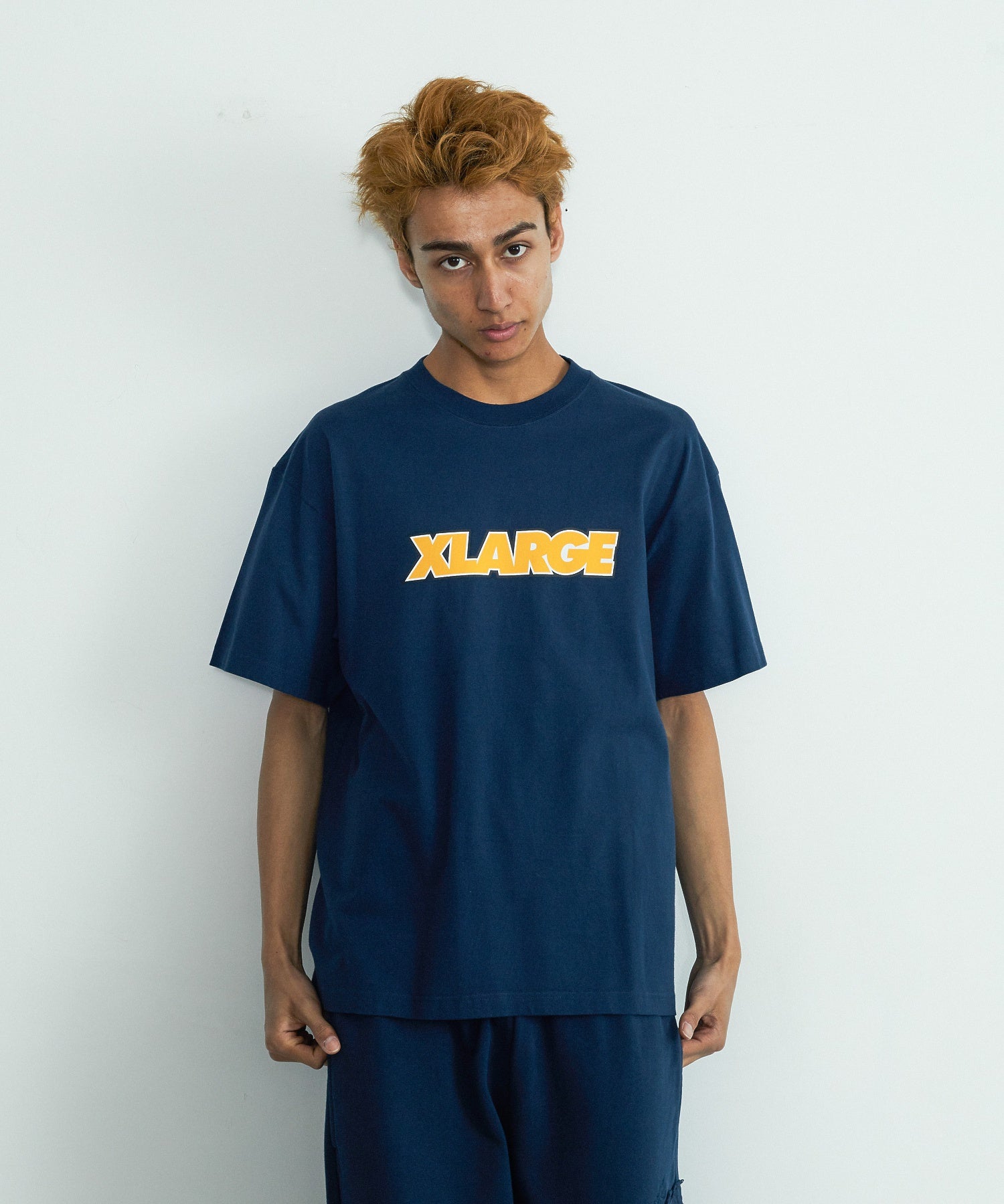 เสื้อยืดแขนสั้น Xlarge รุ่น STANDARD LOGO S/S TEE