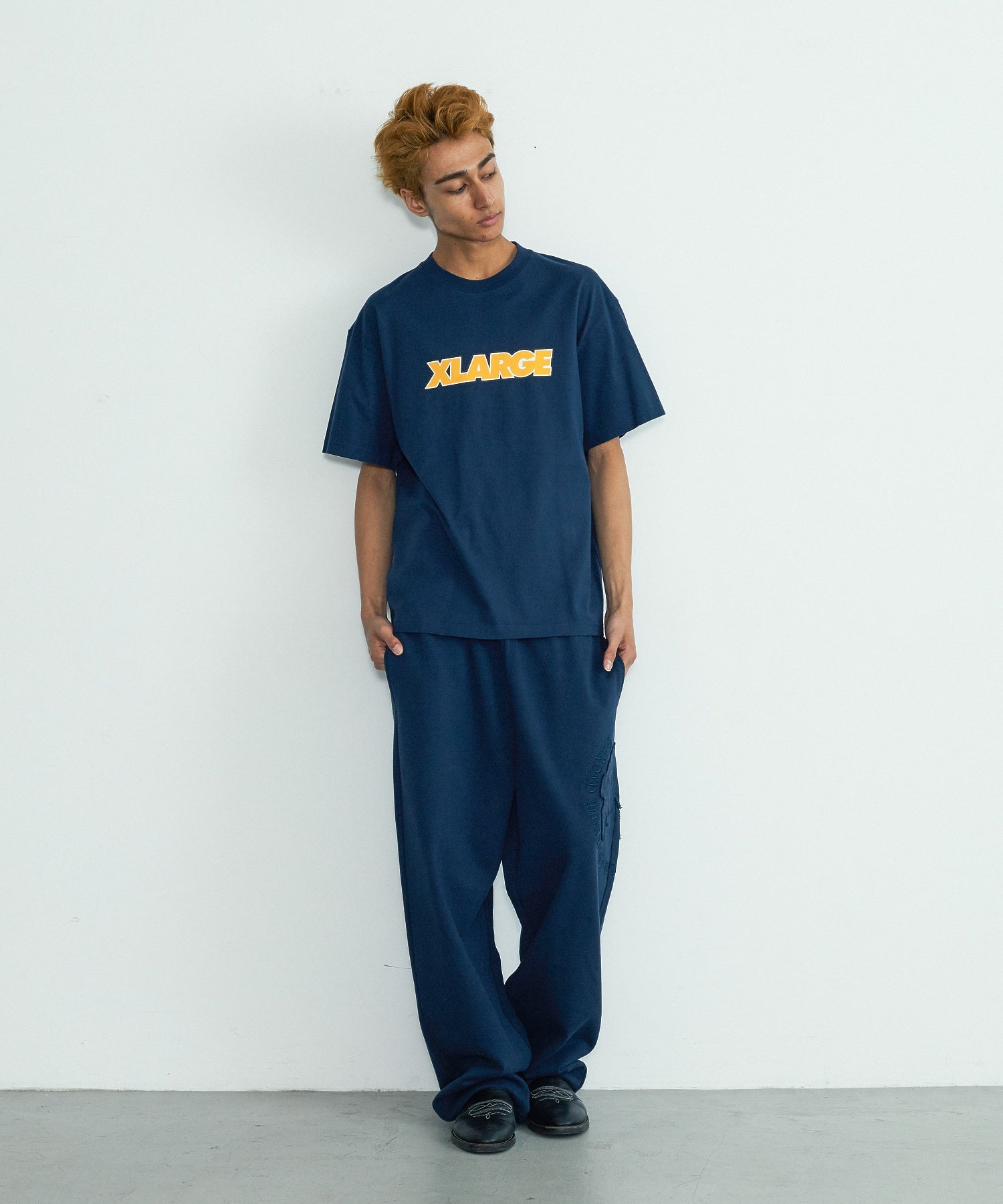 เสื้อยืดแขนสั้น Xlarge รุ่น STANDARD LOGO S/S TEE