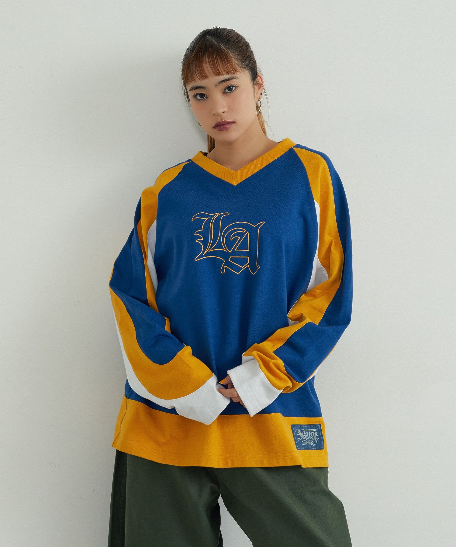 เสื้อแขนยาว Xlarge รุ่น LA FOOTBALL L/S SHIRT