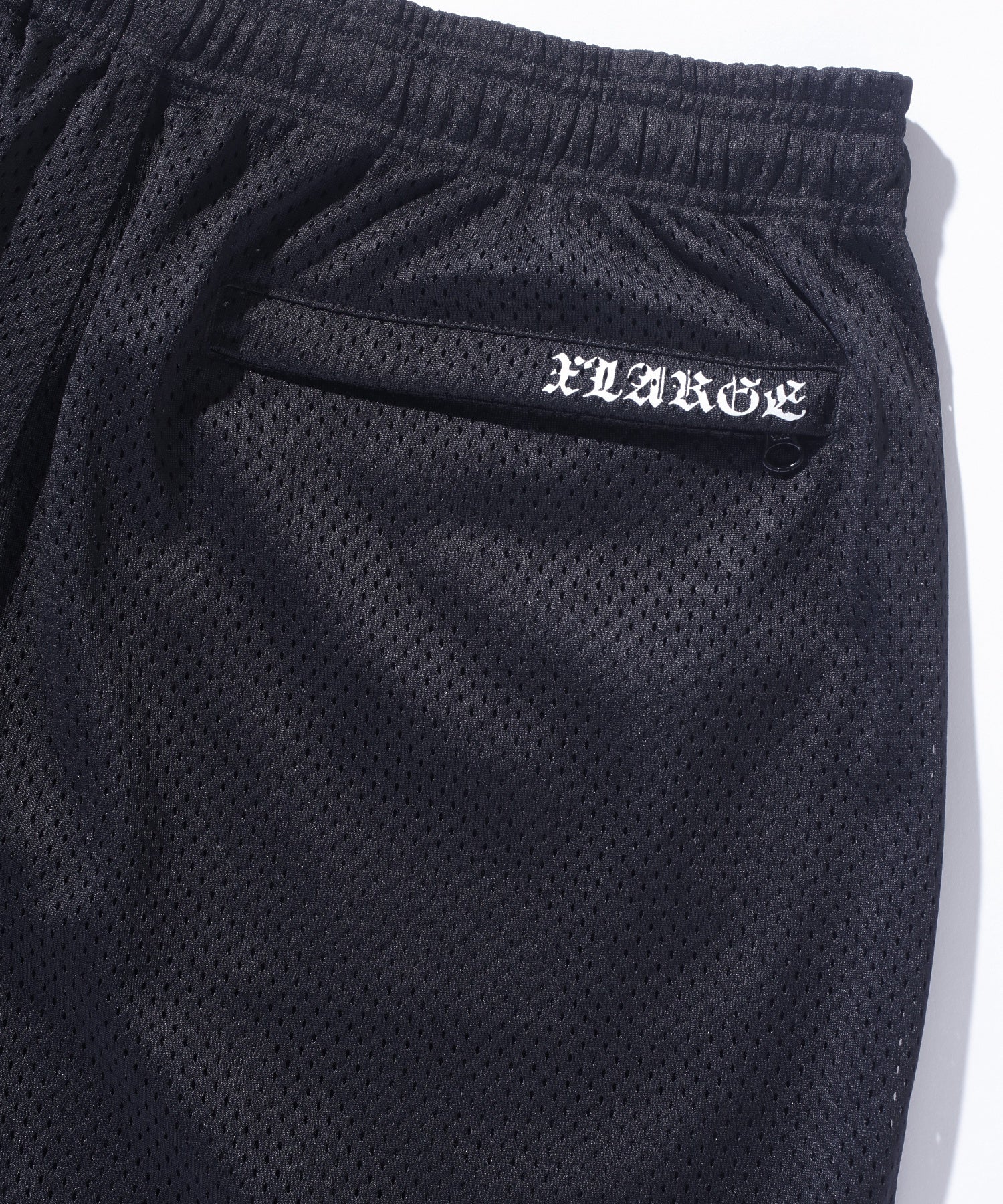 กางเกงขาสั้น Xlarge รุ่น OLD ENGLISH MESH SHORTS