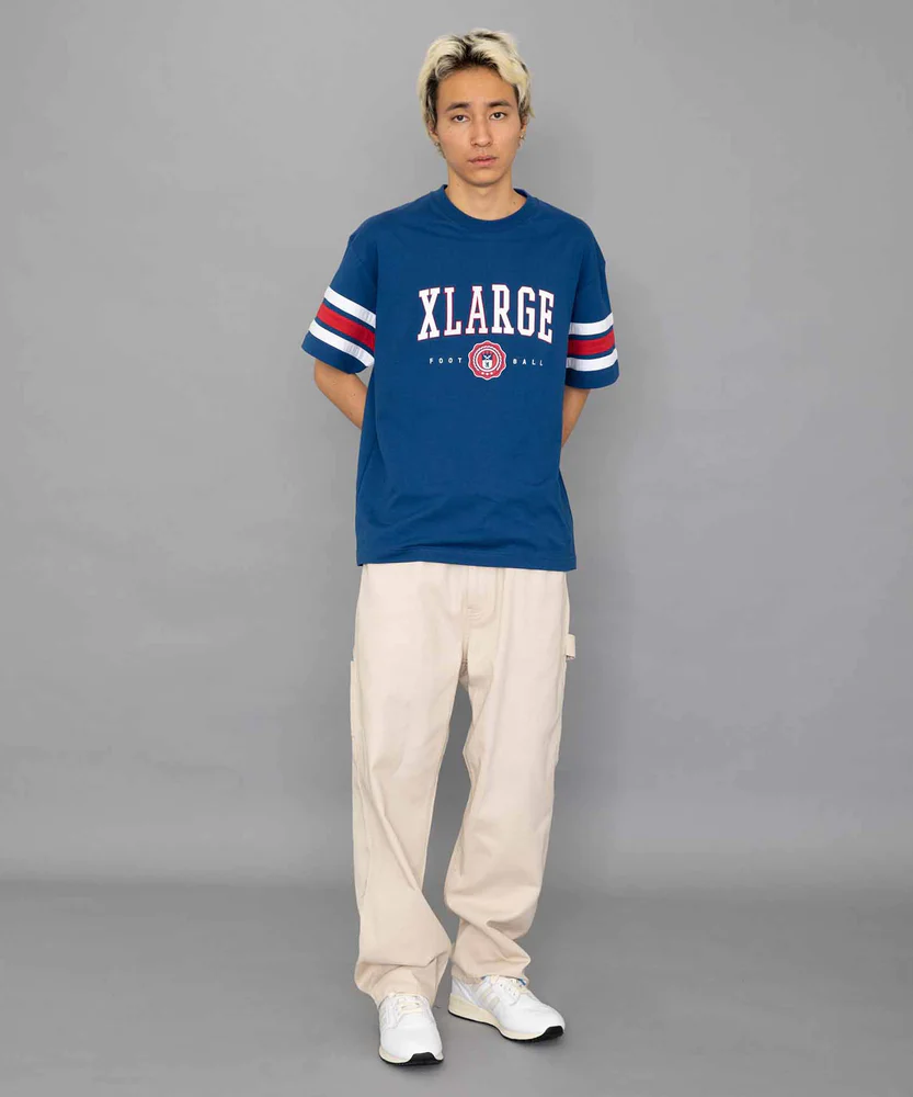 เสื้อยืดแขนสั้น XLARGE รุ่น XL Football S/S Tee