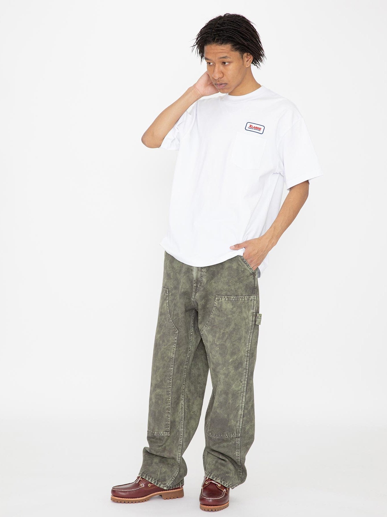 เสื้อยืดแขนสั้น XLARGE รุ่น Logo Patched S/S Pocket Tee