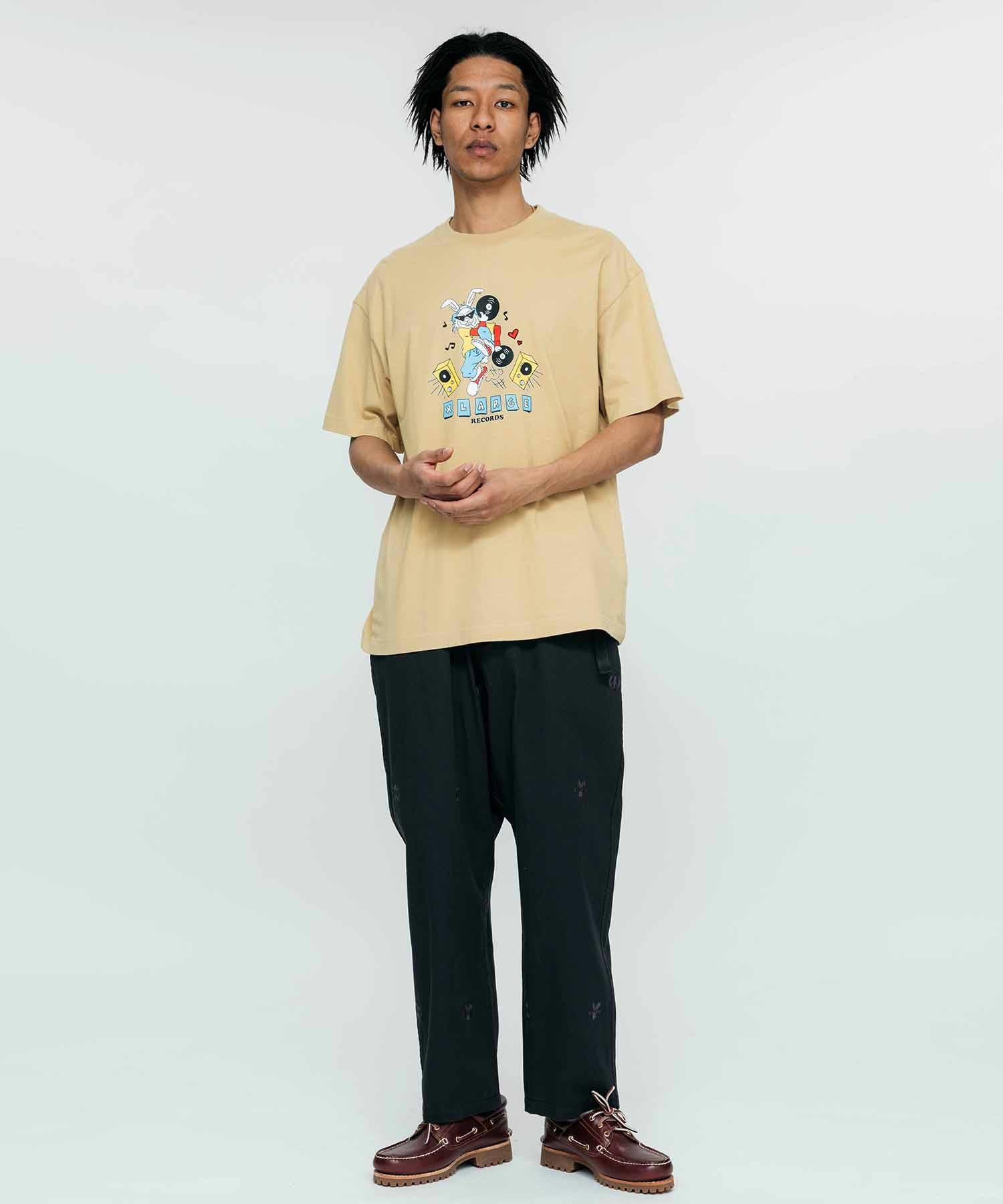 เสื้อยืดแขนสั้น XLARGE รุ่น Dancing Rabbit S/S Tee