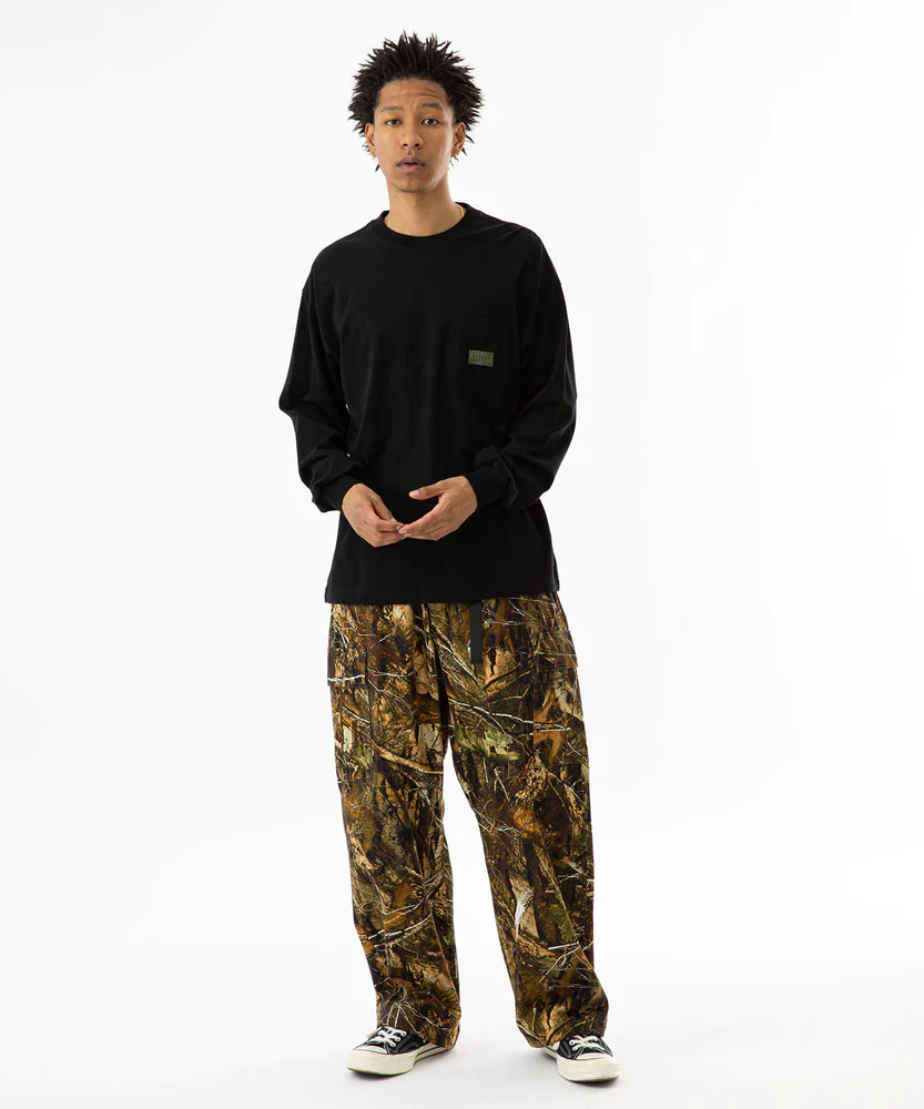 เสื้อยืดแขนยาว XLARGE รุ่น MILITARY L/S POCKET TEE