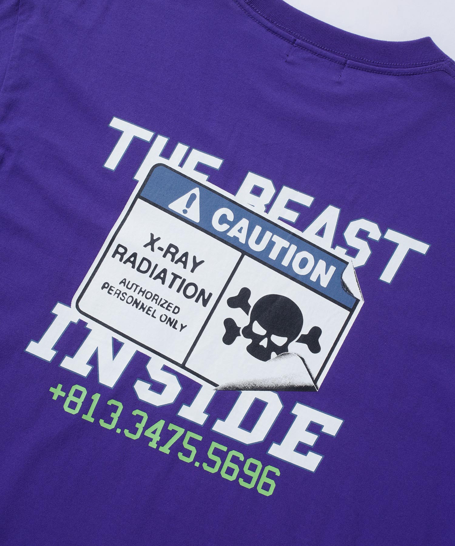 เสื้อยืดแขนสั้น XLARGE รุ่น The Beast Inside S/S Tee